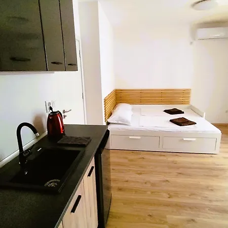 Beatris Apartman Pomorie